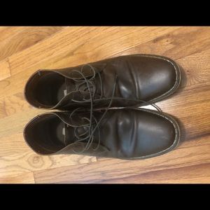 Steve Madden brown leather chukka boots